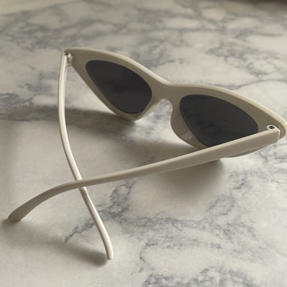 White Sunglasses - Picture 3 of 5